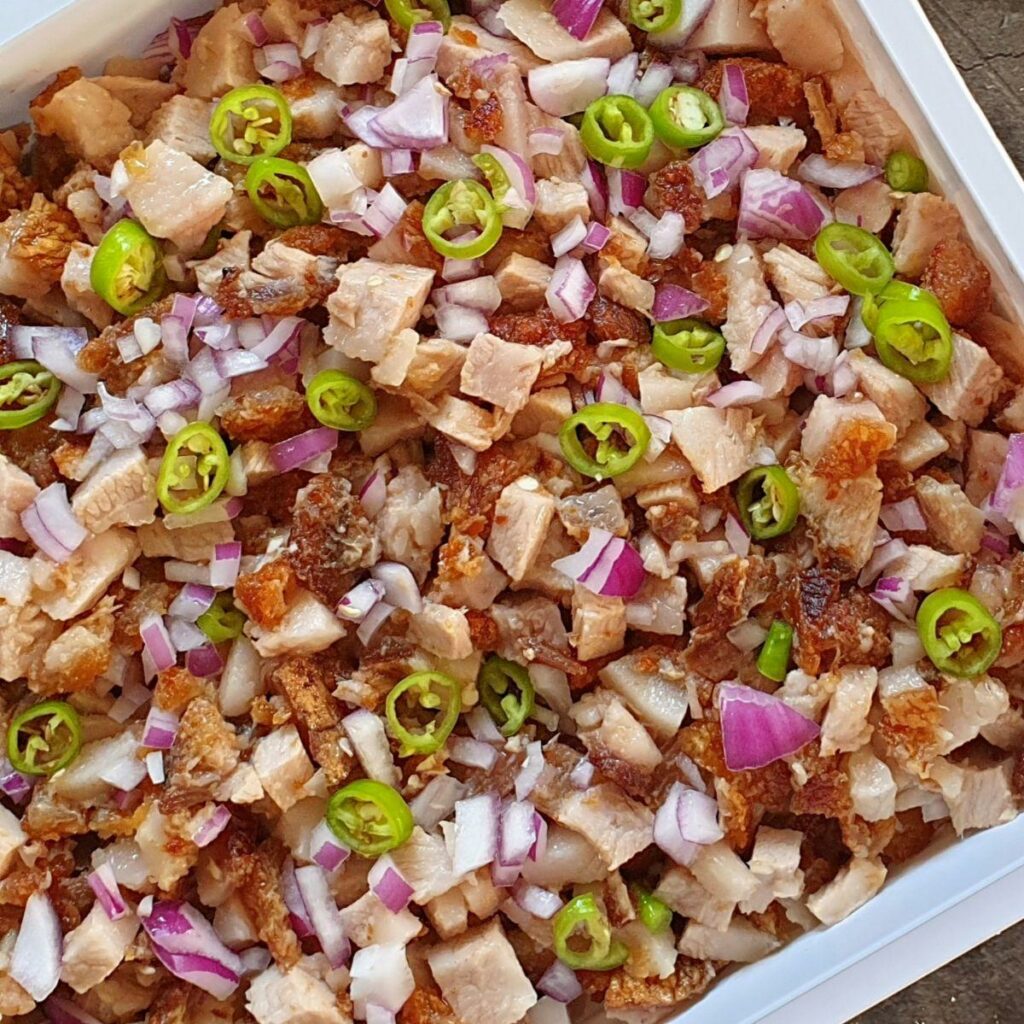 8 Delicious Filipino Food Party Tray For Your Christmas Party