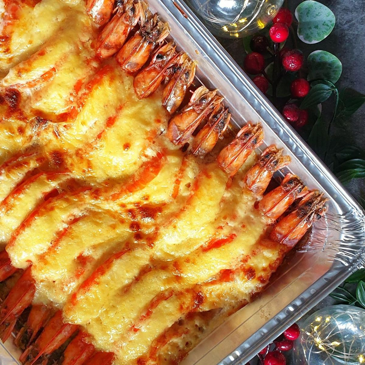  Baked Cheesy Garlic Prawns