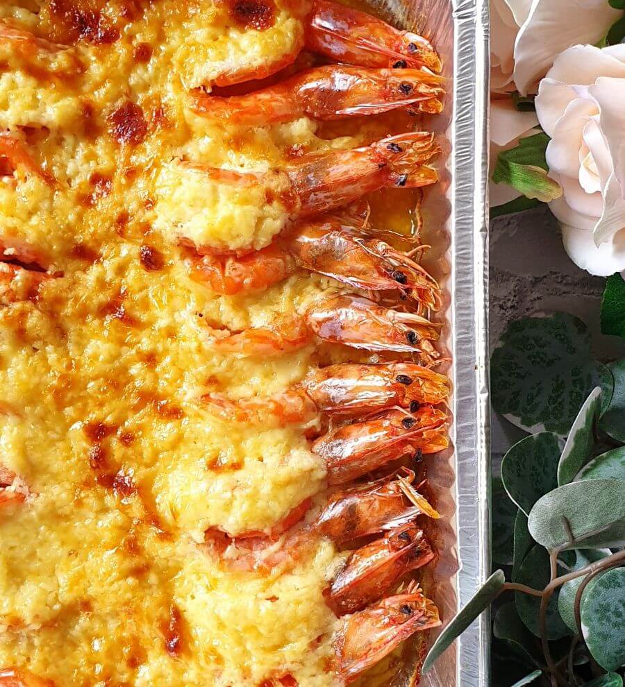 Elevating Your Palate with Baked Cheesy Garlic Prawns